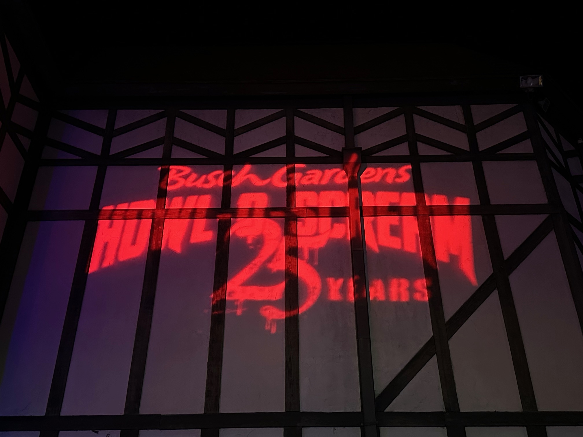 Review: Howl-O-Scream Williamsburg