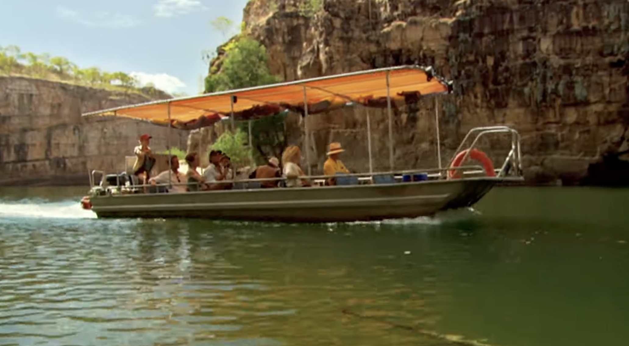 Rogue: Everything in Australia Wants You Dead